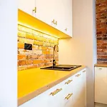 아파트 Chic In Historic Koneser Area