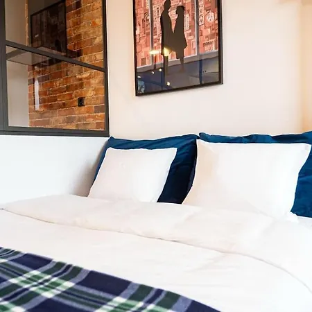 דירה Chic In Historic Koneser Area ורשה