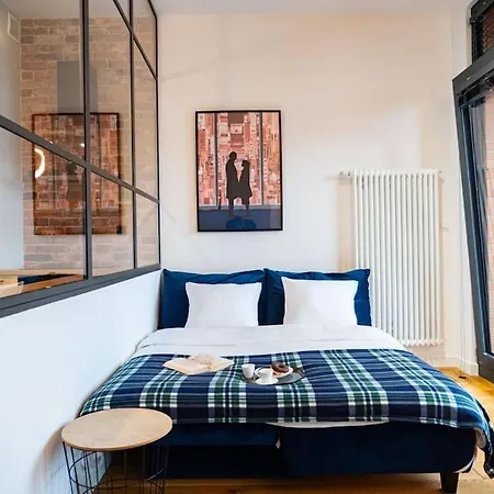 Chic In Historic Koneser Area Апартаменты Варшава