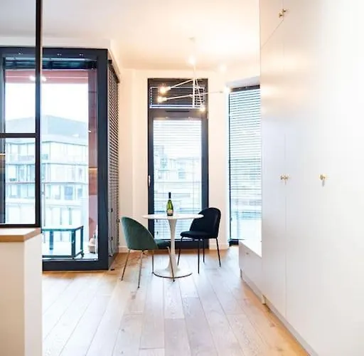 Chic In Historic Koneser Area Warszawa