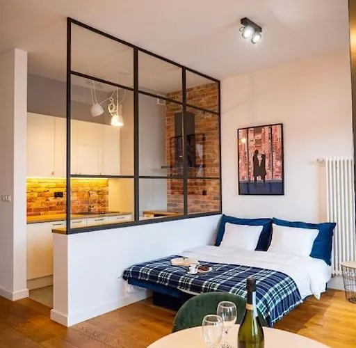 Apartament Chic In Historic Koneser Area Warszawa