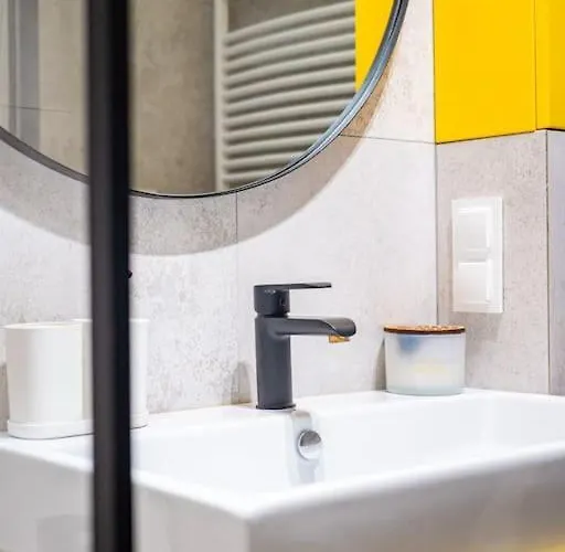 Apartament Chic In Historic Koneser Area Warszawa