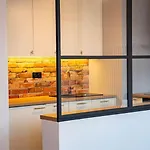 Chic In Historic Koneser Area Апартаменты *
